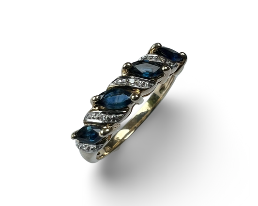 Vintage Sapphire & Diamond ring in 9ct Gold