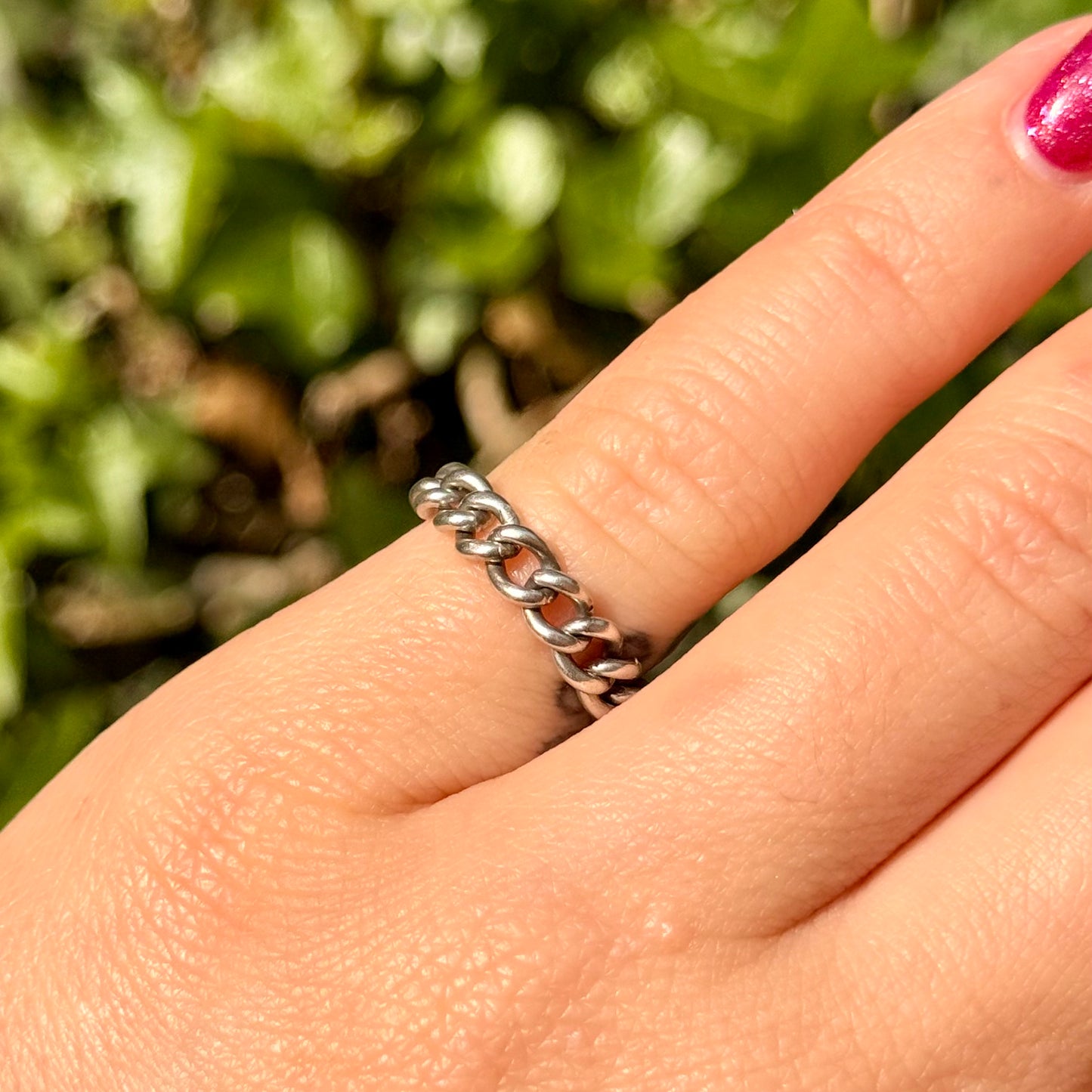 4.3mm Victorian silver chain ring