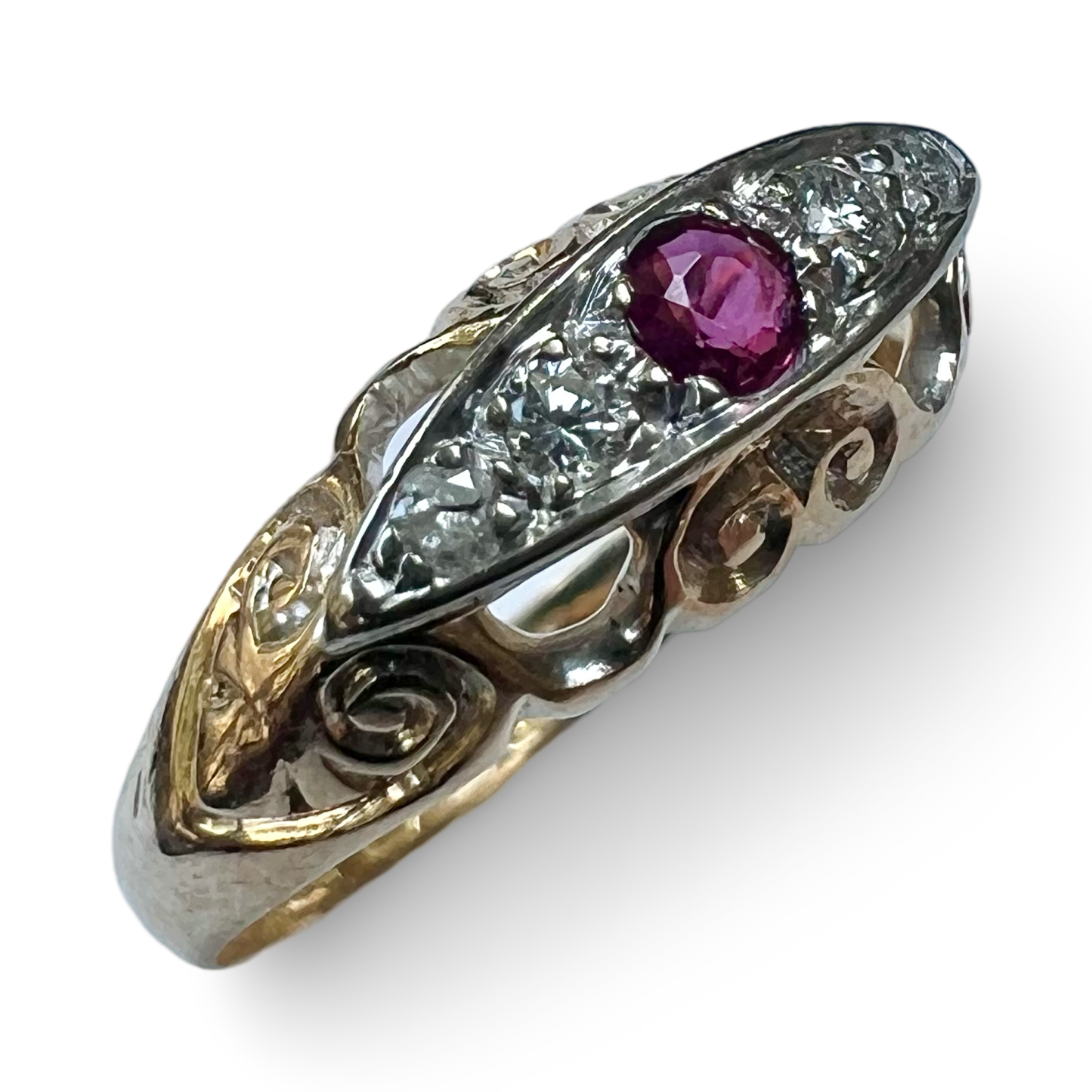 C1912 18ct Ruby & Diamond Ring