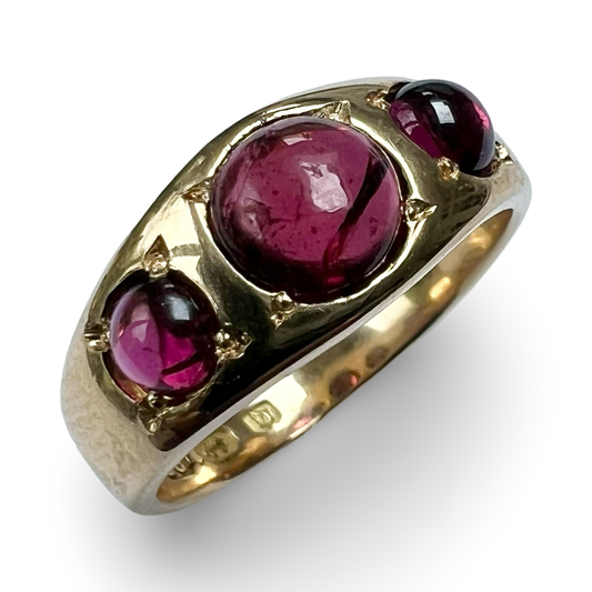 Victorian 18ct gold & garnet gypsy ring